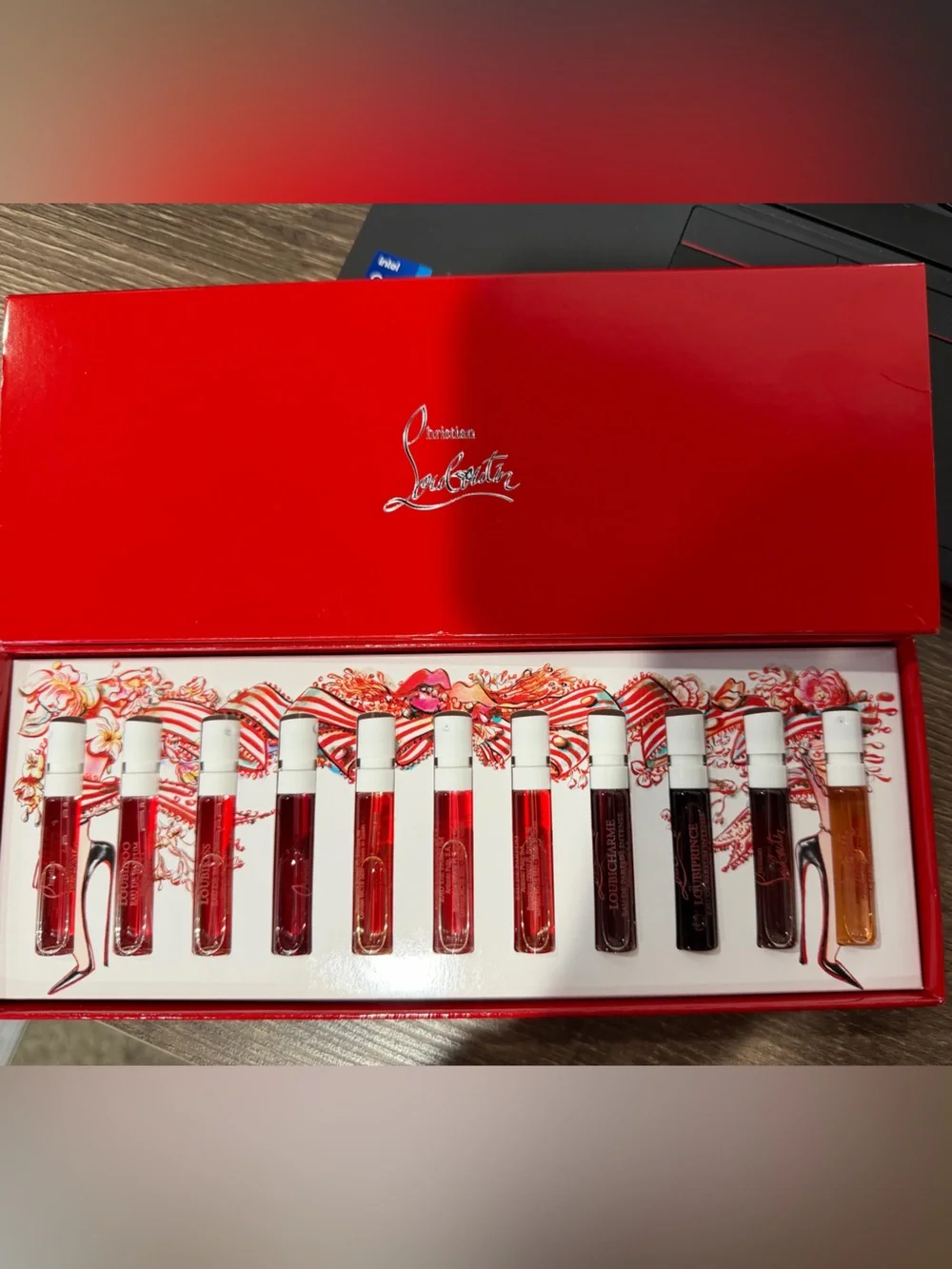 Christian Louboutin Loubiworld EDP Scent Library 11 x 2 ml Signature Fragrances